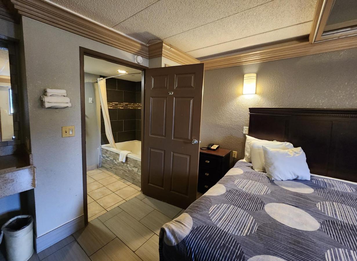 Americas Best Value Inn And Suites Little Rock Eksteriør billede