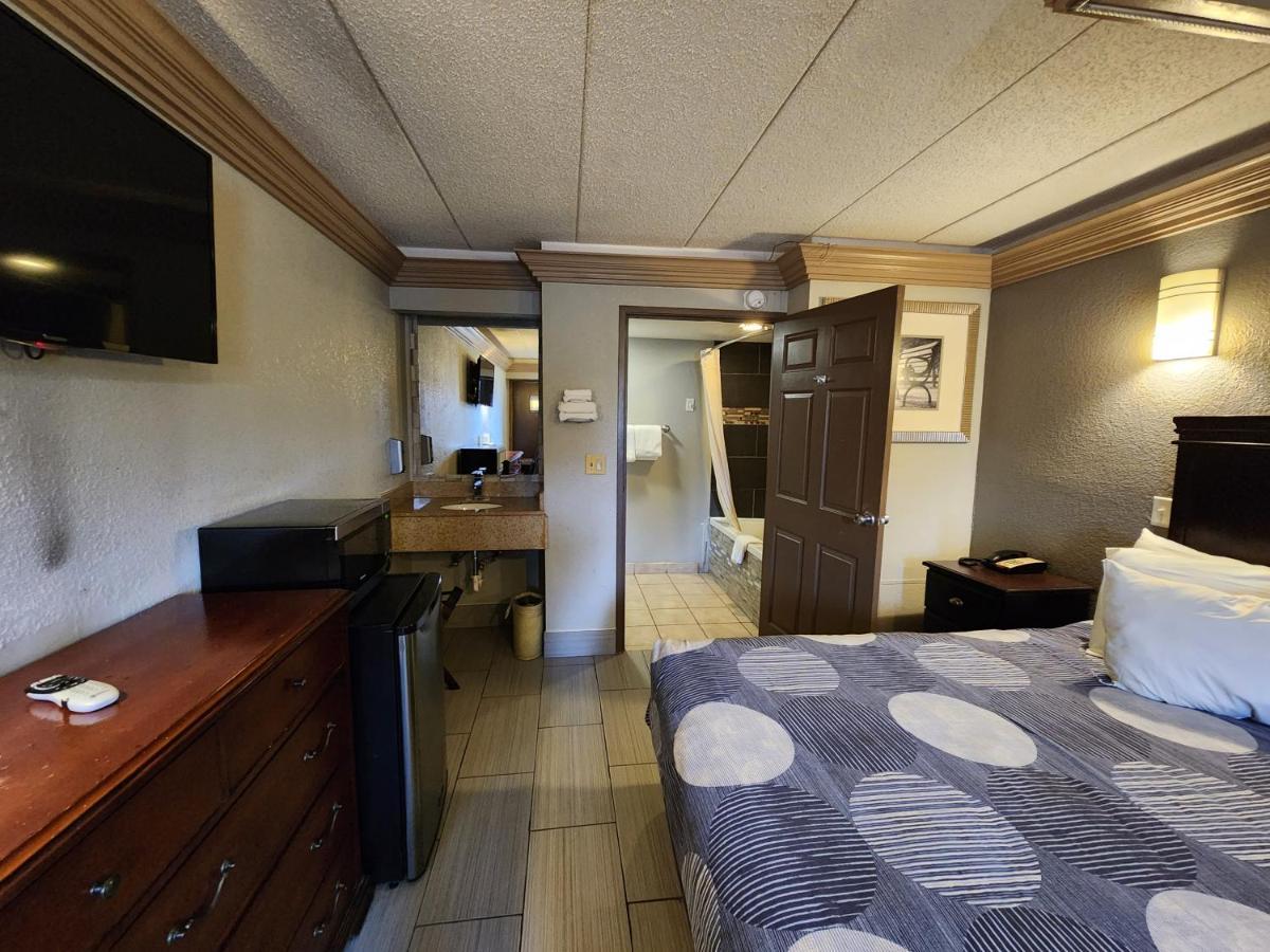 Americas Best Value Inn And Suites Little Rock Eksteriør billede