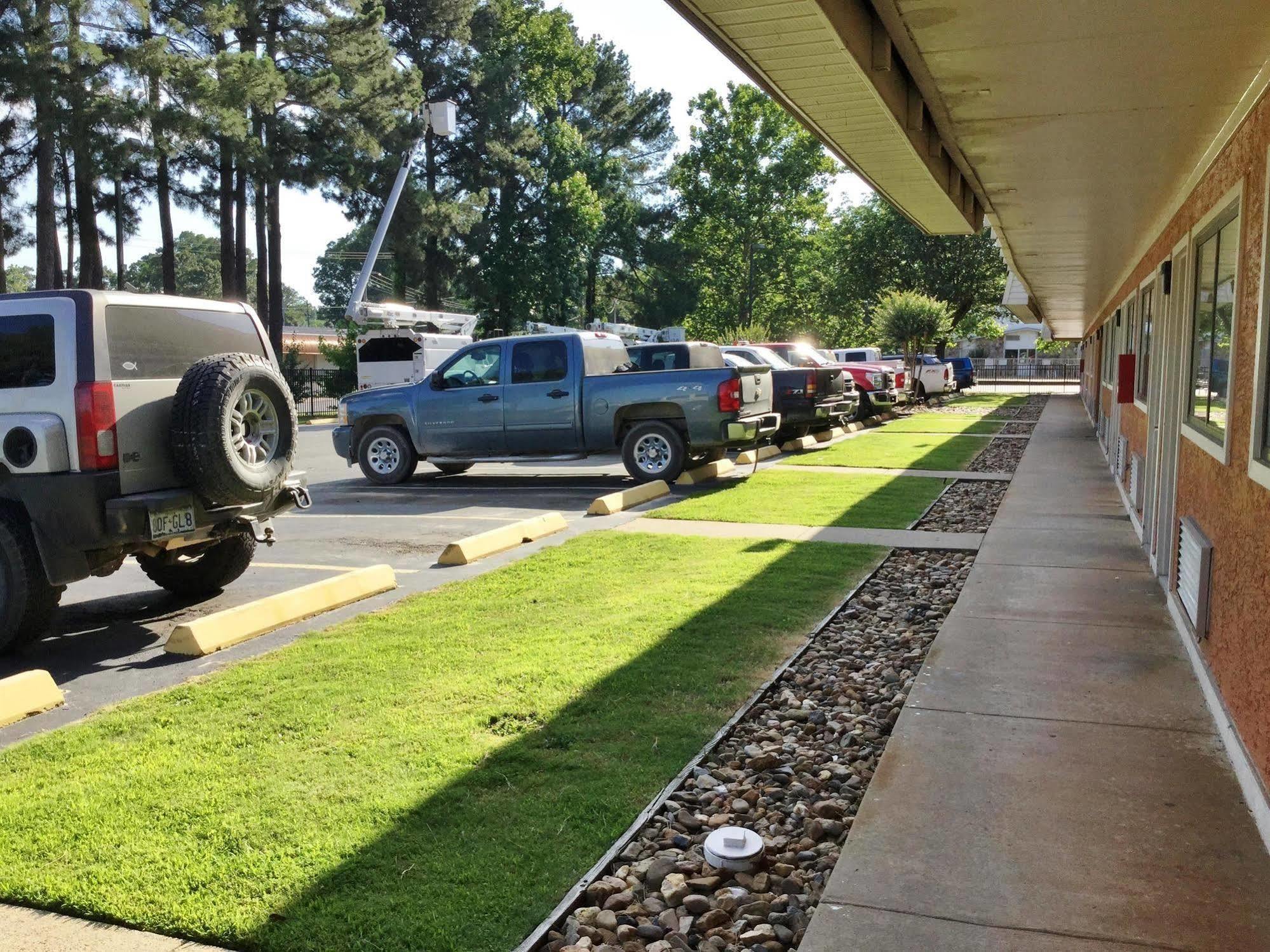 Americas Best Value Inn And Suites Little Rock Eksteriør billede
