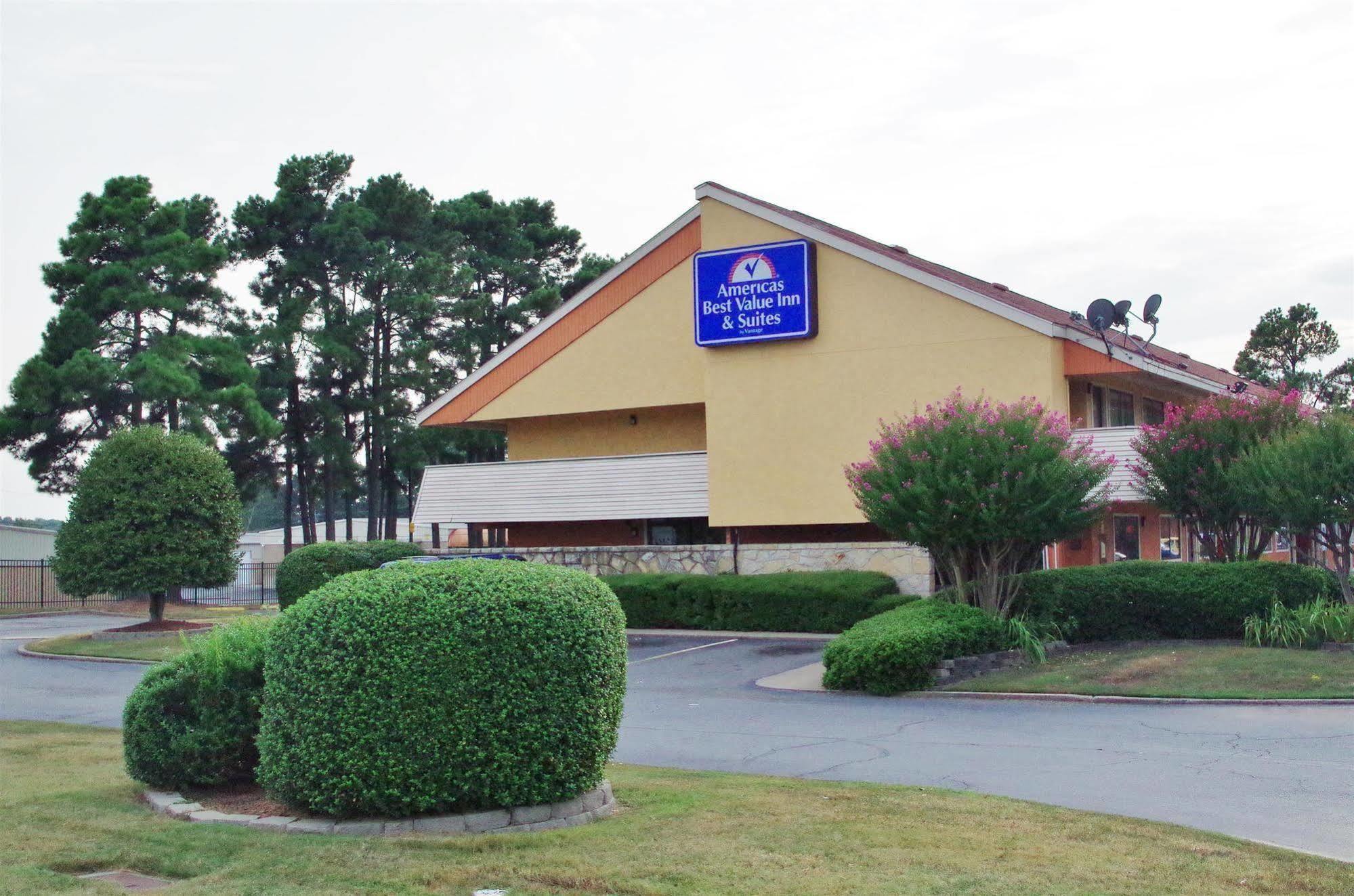 Americas Best Value Inn And Suites Little Rock Eksteriør billede